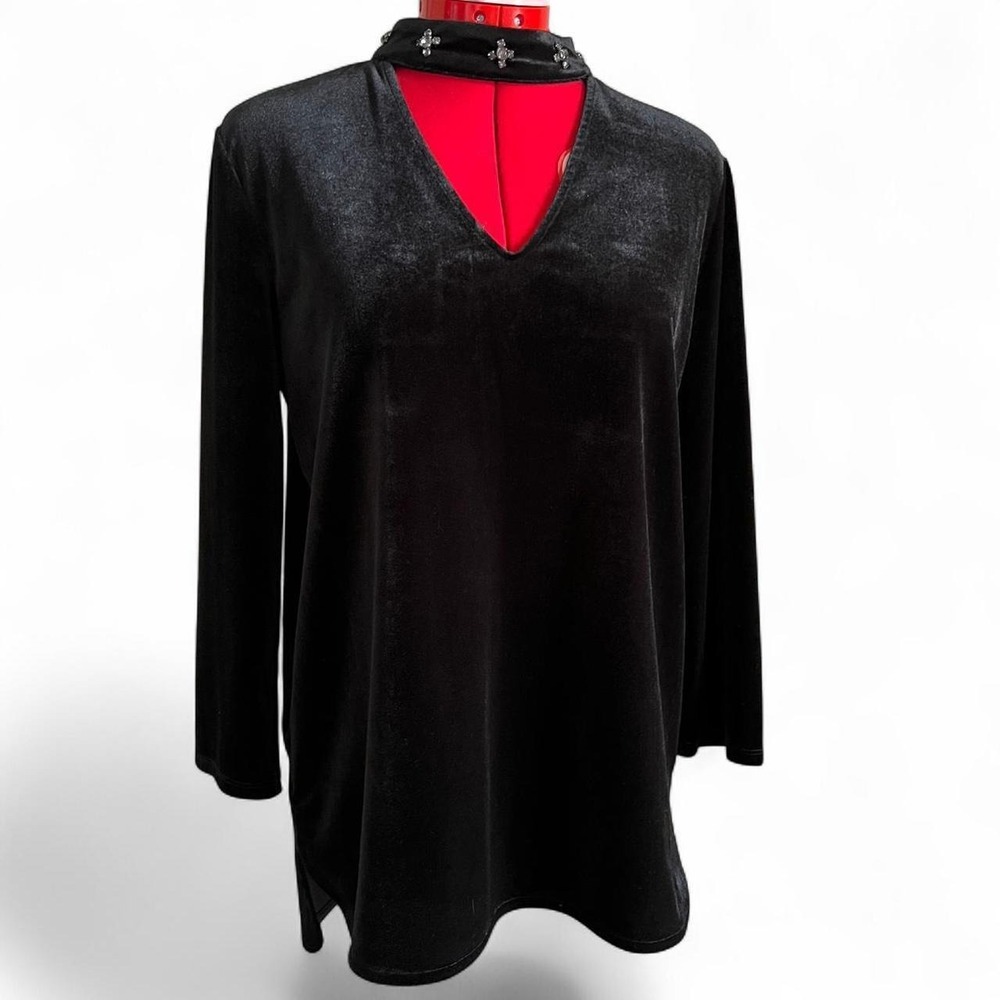 Lord & Taylor Black V Neck Velvet Top Tunic with Choker & Rhinestone Details